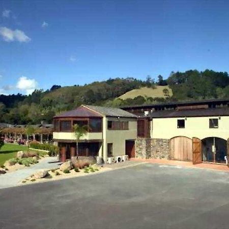 Hotel Du Vin Mangatawhiri ภายนอก รูปภาพ